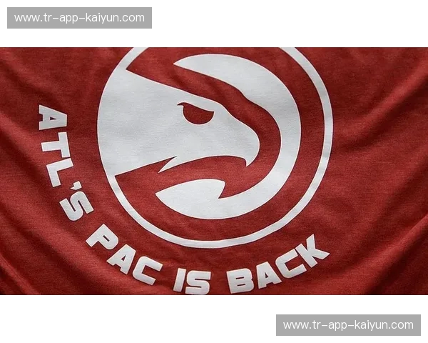 碧空之战:鹈鹕与黄蜂,两种截然不同的生命乐章 碧空之战:鹈鹕与黄蜂,两种截然不同的生命乐章